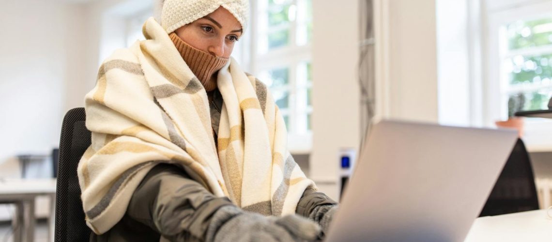 Pourquoi les femmes ont-elles plus froid que les hommes ? Pourquoi les femmes ont-elles plus froid que les hommes ?